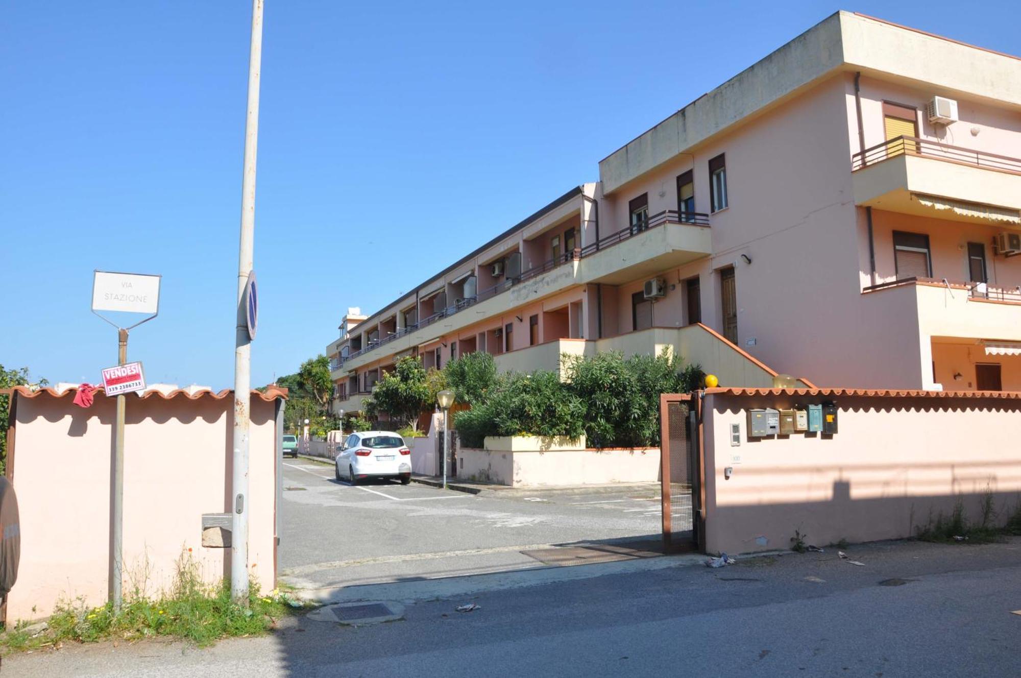 Casa Benny Difronte Al Mare Apartment Oliveri Exterior photo